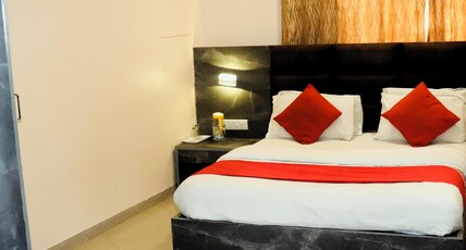 Hotel Vrundavan Room Type - Deluxe AC Room