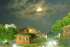 Raj Resort @Tapovan Road