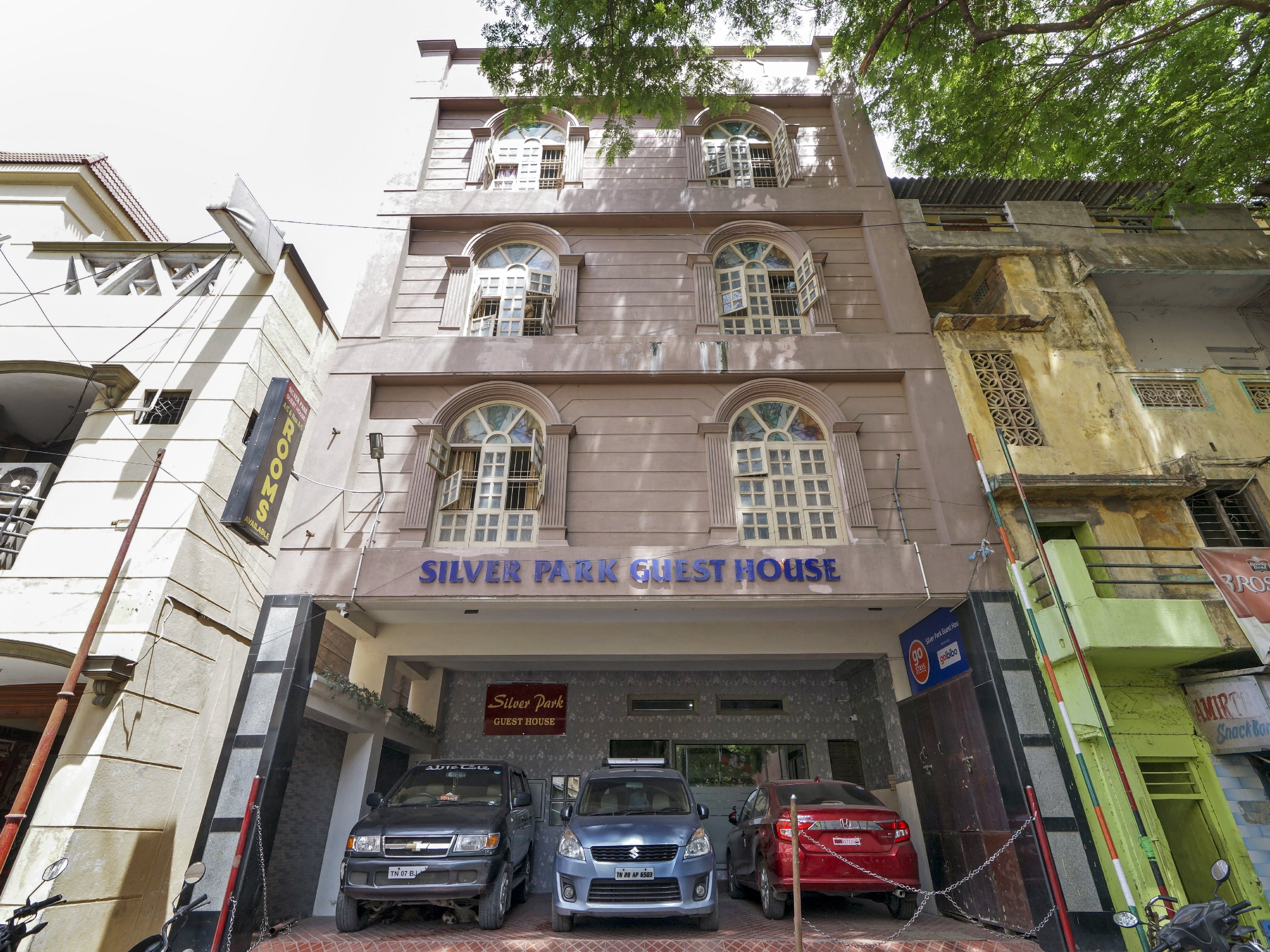 SILVER PARK GUEST HOUSE 