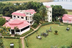 Hotel Sonar Bangla, Mukutmanipur