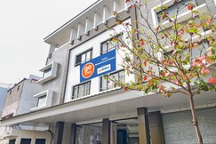 Hotel Maheshwari Avenue