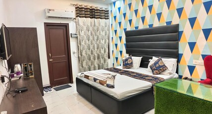 Hotel Jai Surya Room Type - Premium Room AC