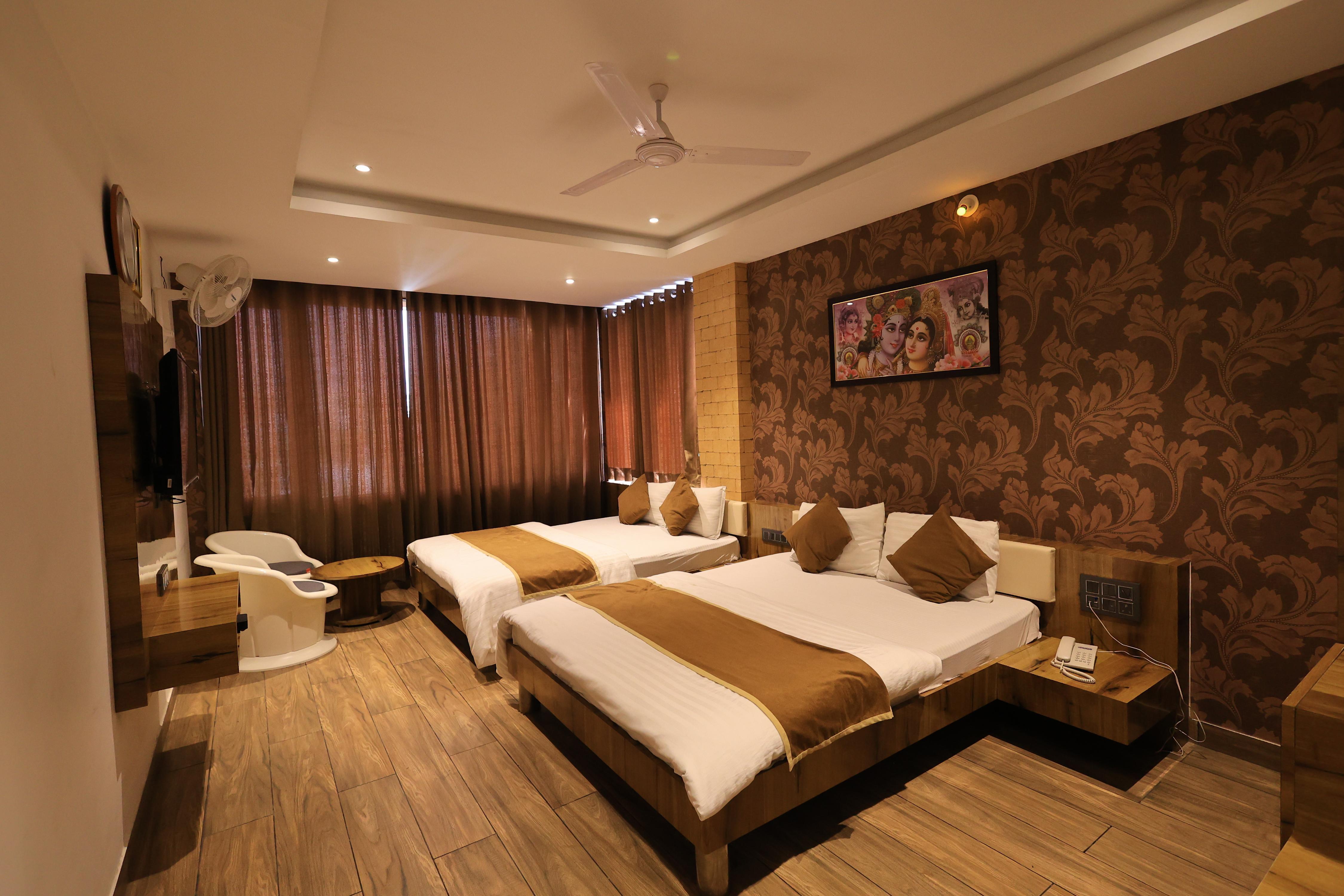 Hotel Bhakti Palace - Tap to explore photos