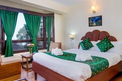 Muscatel Bhumsang - 200 Mts from Mall Road