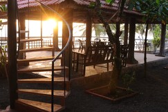 Haris Beach Home | Private Beach Access