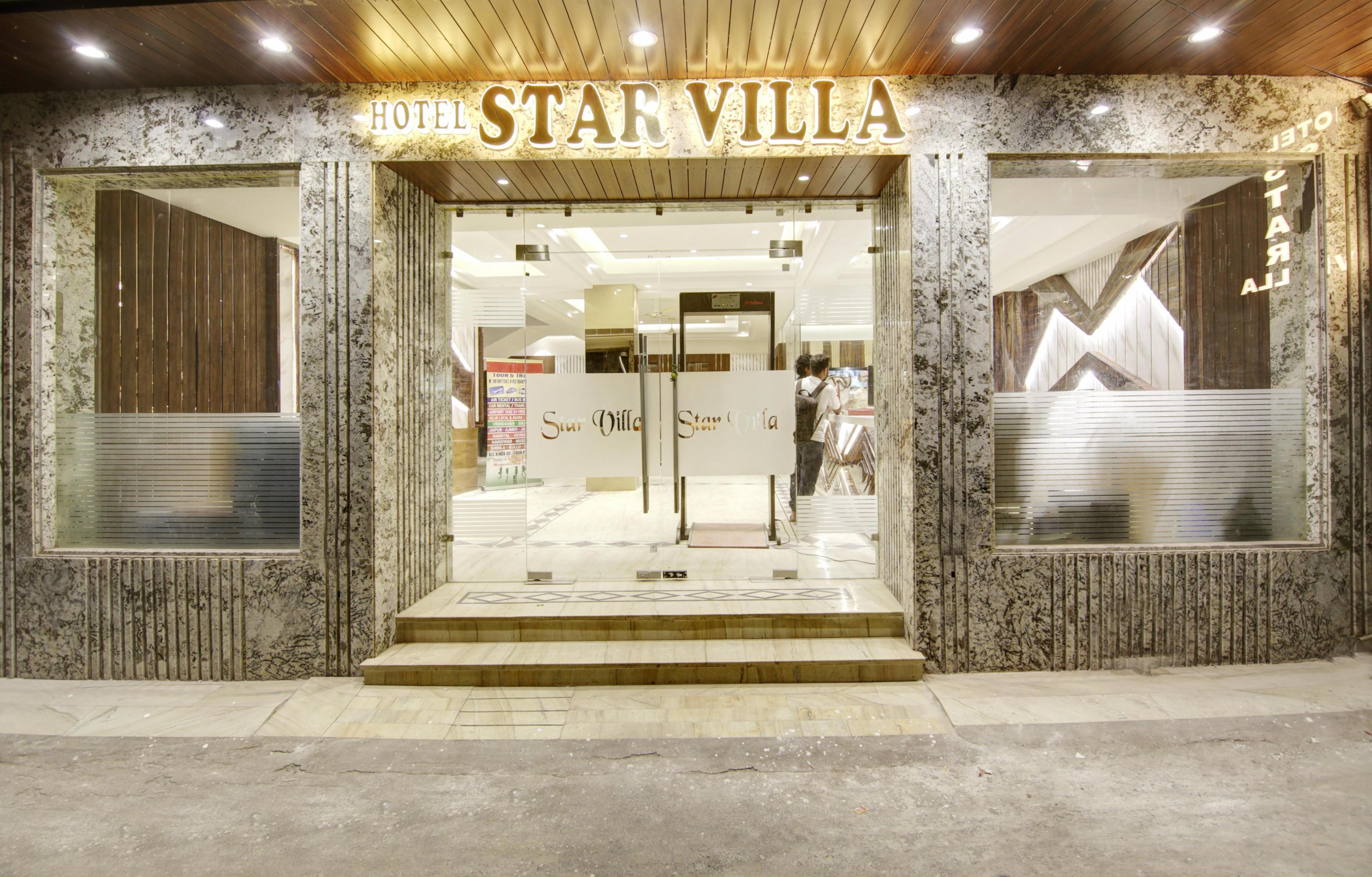 Hotel Star Villa- 1 Minute from NDLS Station - Tap to explore photos