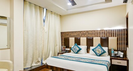 Batra Holiday Home Near Nizamuddin Railway Station Room Type - Deluxe Room ( Fixed Menu for All Meal Plans ) Batra Holiday Home Near Nizamuddin Railway Station Room Type - Deluxe Room ( Fixed Menu for All Meal Plans )