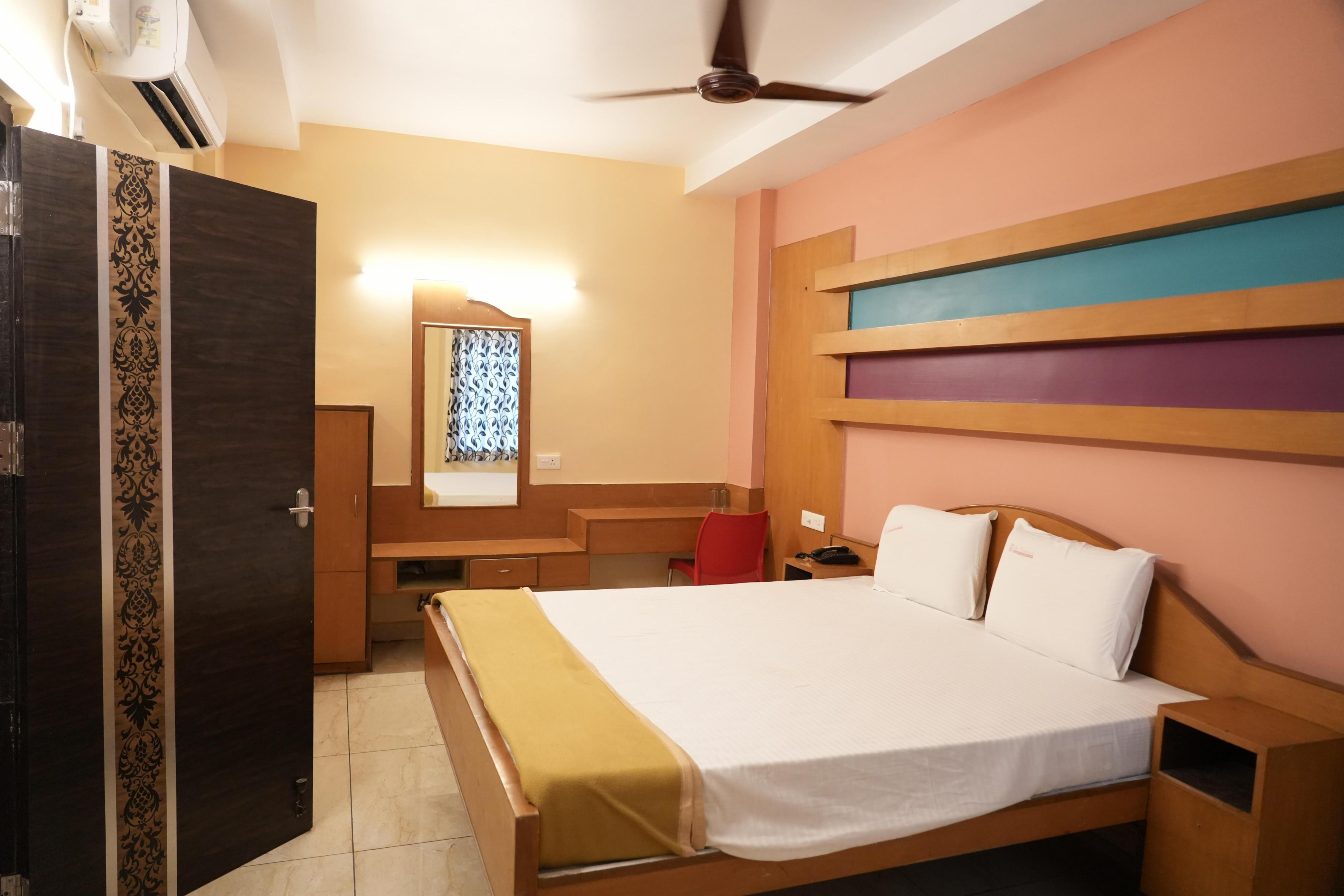 Sri Krishnan Residency - Tap to explore photos
