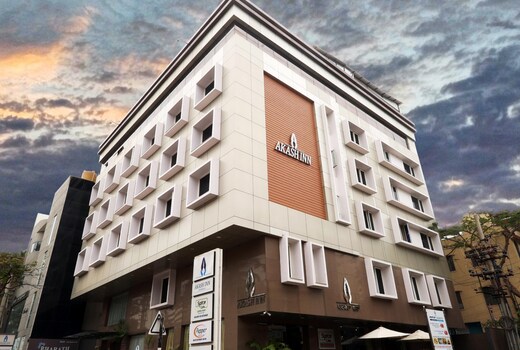 Akash Inn