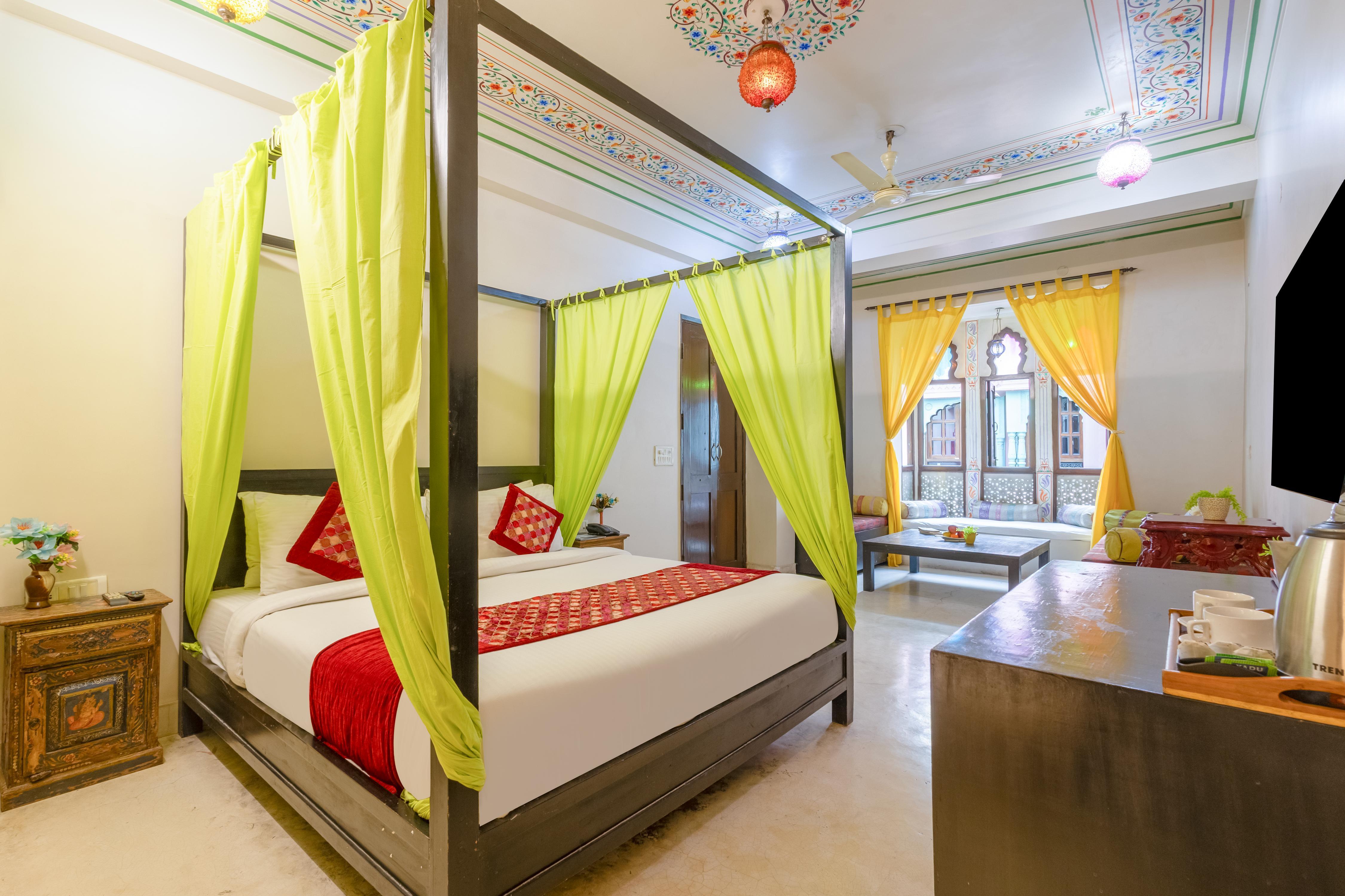 Jyoti Mahal A Heritage Luxury Hotel - Close to Connaught Place