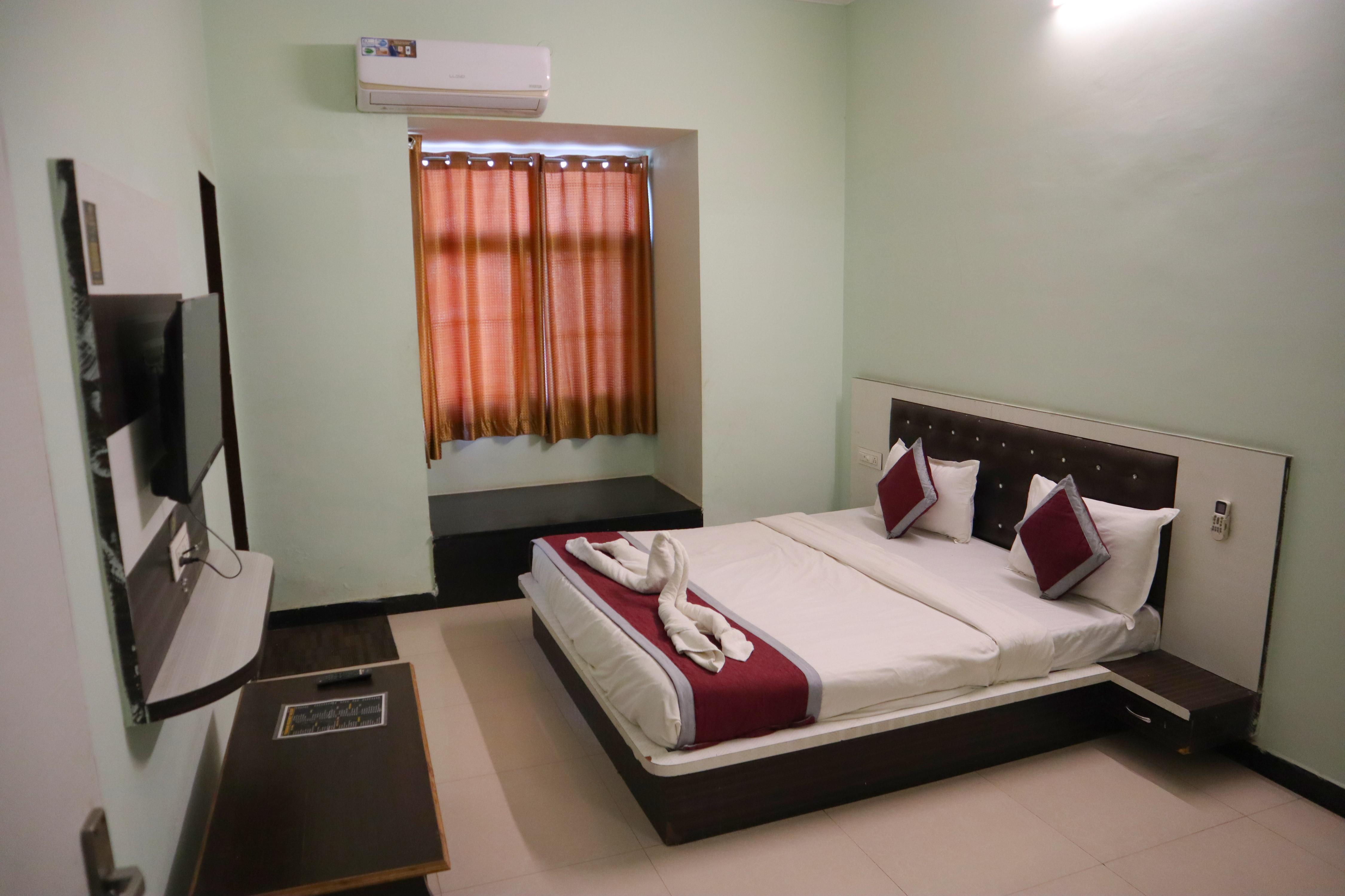 Pushkar Regency Resort - Tap to explore photos