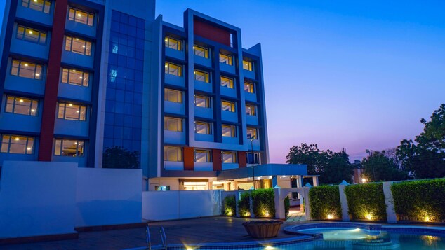 Madhuram Royale By Shri Ram Excellency Group Hotel Jodhpur - Reviews ...