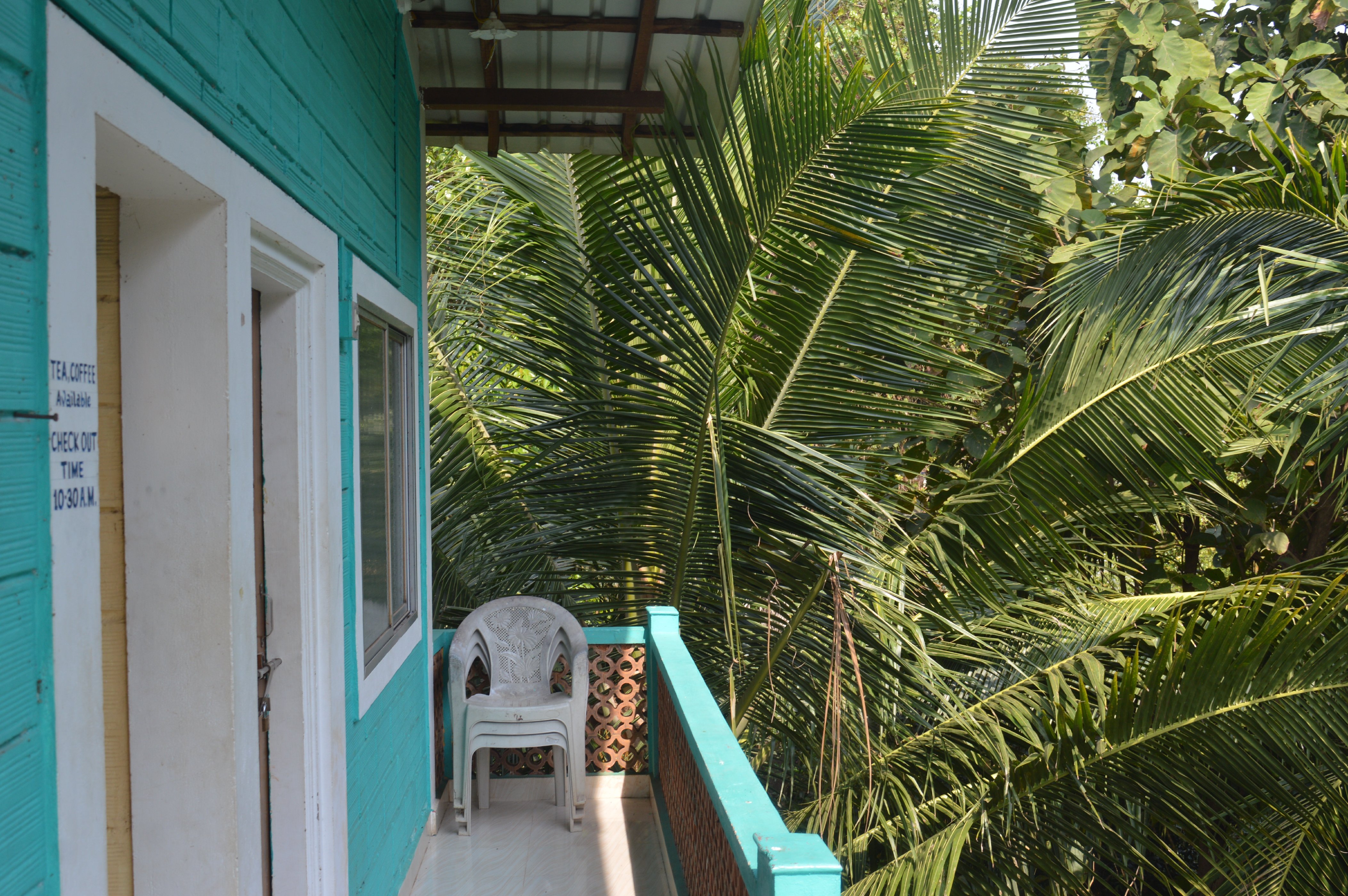 Green Land Guest House - Tap to explore photos