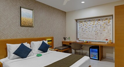 Hotel Suba Elite Vadodara Room Type - Premium Room