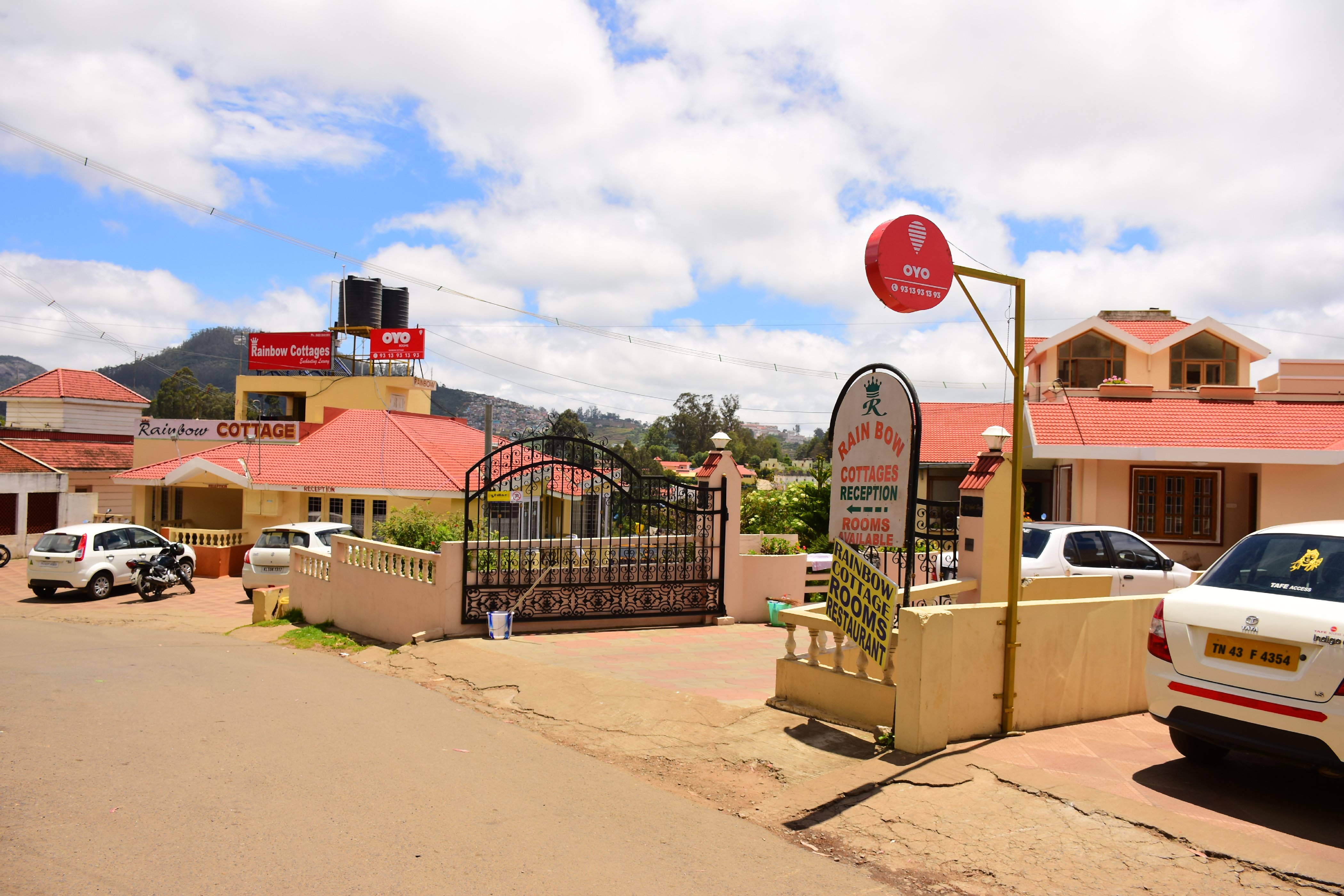 Rainbow Cottages-Budget Friendly Rooms & Restaurant - Tap to explore photos