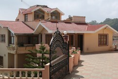 Rainbow Cottages-Budget Friendly Rooms & Restaurant