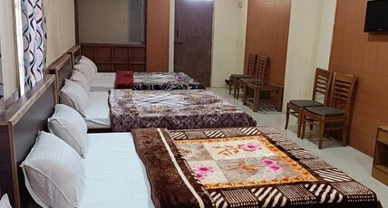 Rainbow Cottages-Budget Friendly Rooms & Restaurant Room Type - FOUR BEDDED DOMINTORY Rainbow Cottages-Budget Friendly Rooms & Restaurant Room Type - FOUR BEDDED DOMINTORY