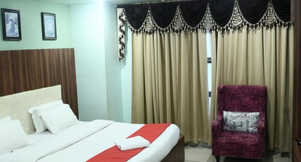 Hotel Bhubaneswari Classic Room Type - Premium Room