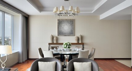 Kochi Marriott Hotel Room Type - Vice Presidential Suite, Executive lounge access, 1 King Kochi Marriott Hotel Room Type - Vice Presidential Suite, Executive lounge access, 1 King
