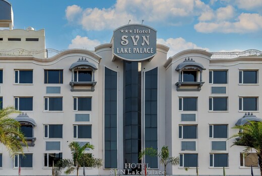 SVN Lake Palace
