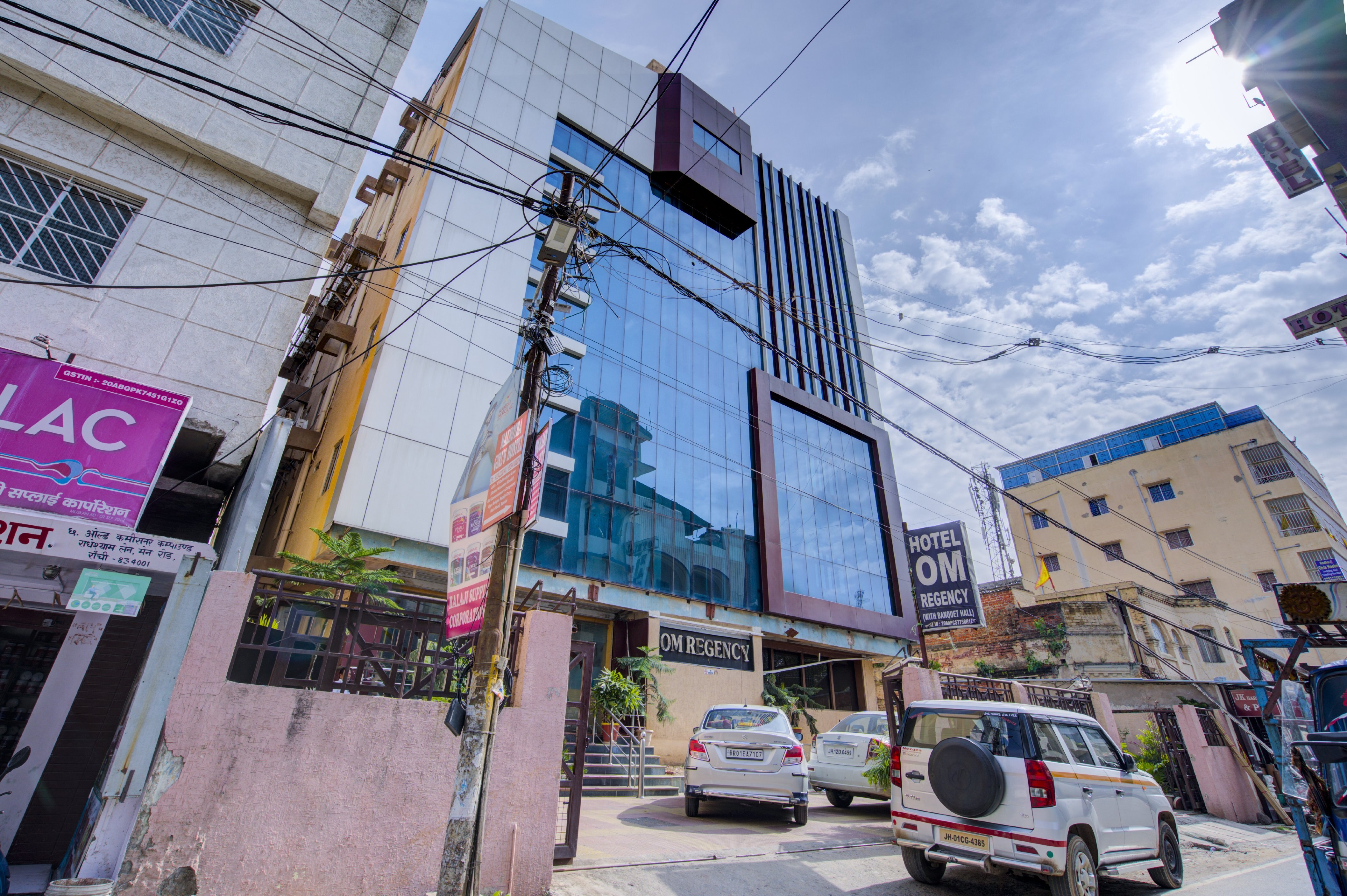 Hotel Om Regency - Tap to explore photos