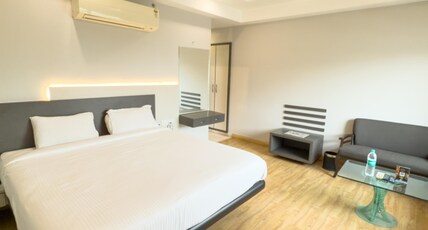 Hotel Madhushree Room Type - Ruby Room