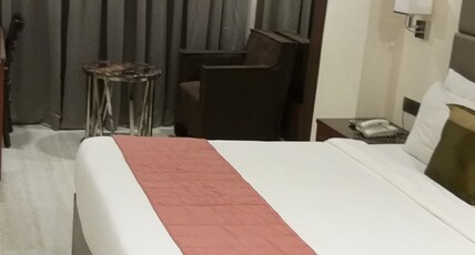 M Hotel Room Type - delux room M Hotel Room Type - delux room