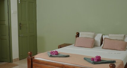 Ashiyana Cliff & Beach Resort by Onespace Room Type - Standard Double Room with AC and private balcony (18 sqm) Ashiyana Cliff & Beach Resort by Onespace Room Type - Standard Double Room with AC and private balcony (18 sqm)