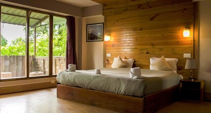 The Barfung Retreat | Rooms & Guided Treks Room Type - Super Deluxe Family Room