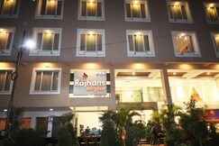Hotel Rajhans Regent