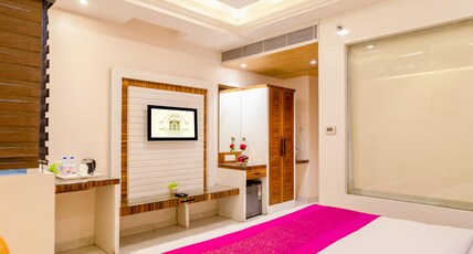 Hotel Aman Continental @ Paharganj Room Type - Executive Room Free Wi-Fi and 1 Complimentary Snack Basket Hotel Aman Continental @ Paharganj Room Type - Executive Room Free Wi-Fi and 1 Complimentary Snack Basket