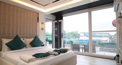 The Vacation Villa Room Type - TAJ VIEW SUITE