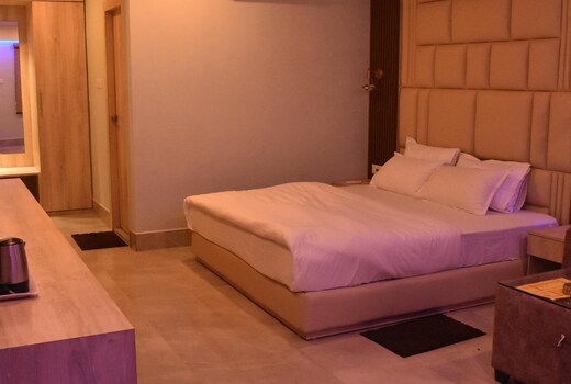 Hotel Yashoda International