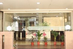 Hotel Risshi Residency