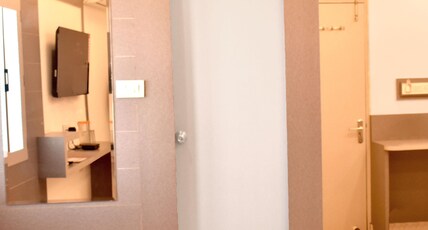 Hotel Gangotri Room Type - Family Room
