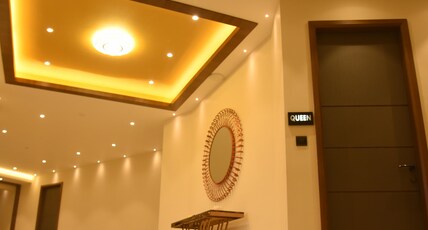 Golden Park Hotel & Resort Room Type - King Suite - Queen Suite