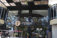 i-TOWNe (A Unit of Hotel Shivam International)