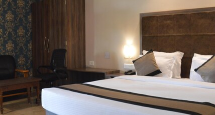 i-TOWNe (A Unit of Hotel Shivam International) Room Type - Premium Suite i-TOWNe (A Unit of Hotel Shivam International) Room Type - Premium Suite