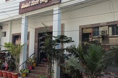 HOTEL NEEL GAGAN  HOTEL TOURIST