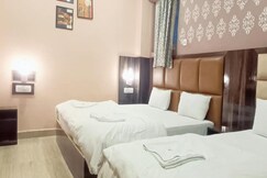 HOTEL NEEL GAGAN  HOTEL TOURIST