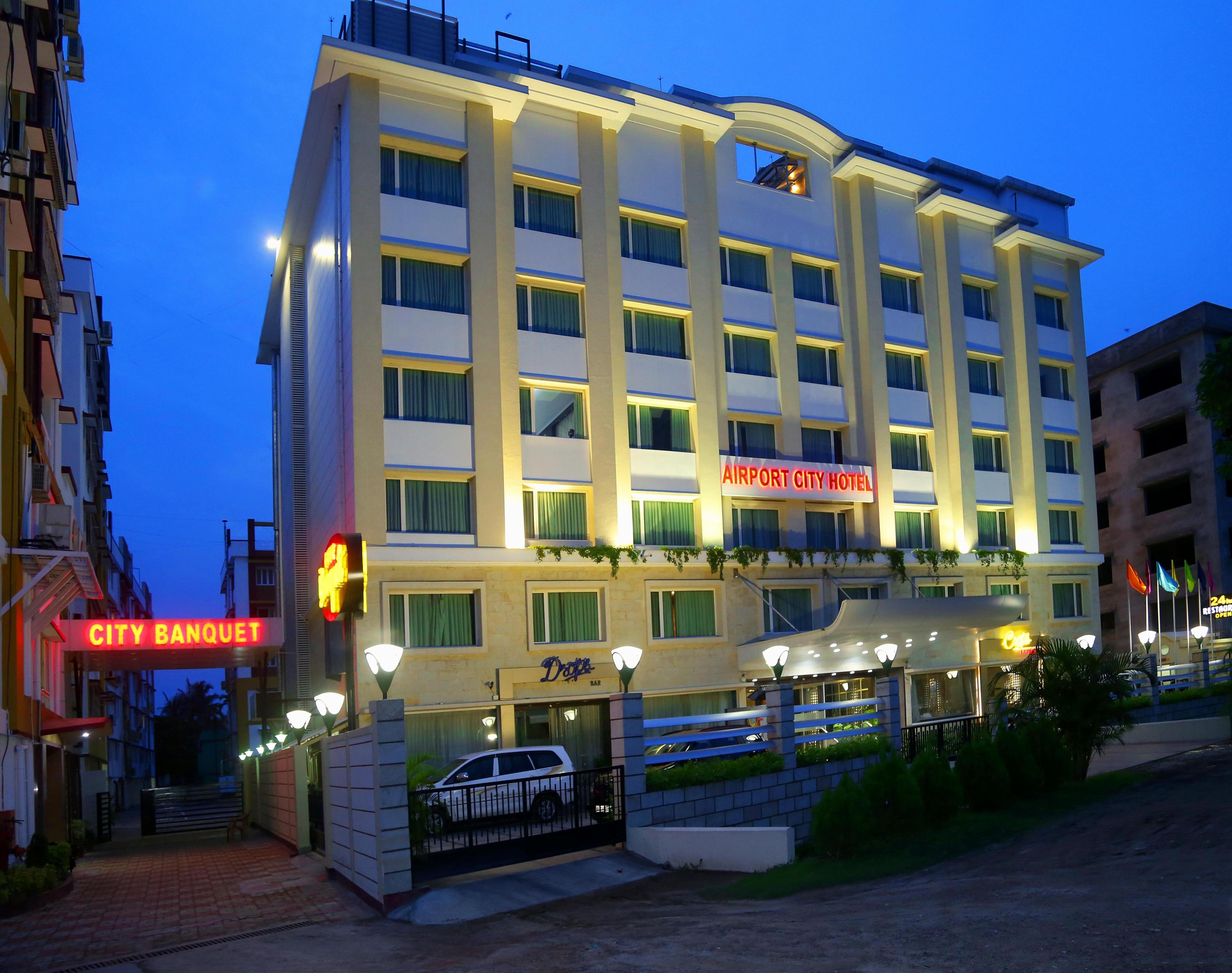 AIRPORT CITY HOTEL