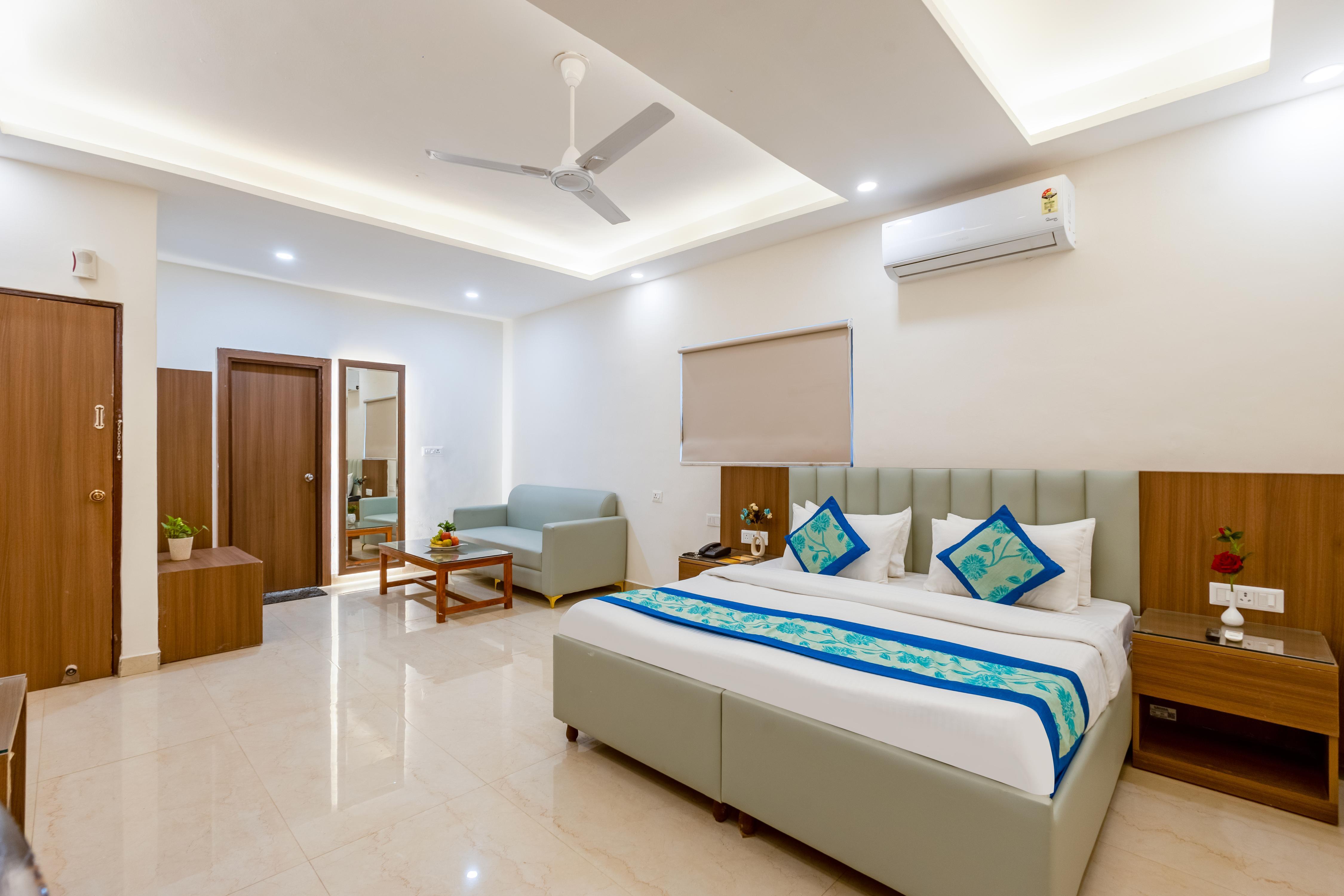 Marks Hotel Room Type - Luxury Room with Welcome Kit