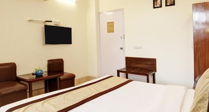 Marks Hotel Room Type - Deluxe King Room with Welcome Kit
