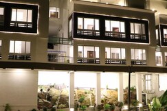 ELGOZO HOTEL DREAMS PARADISE, Yercaud