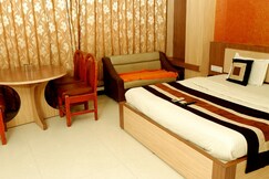 Address of Hotel City Palace