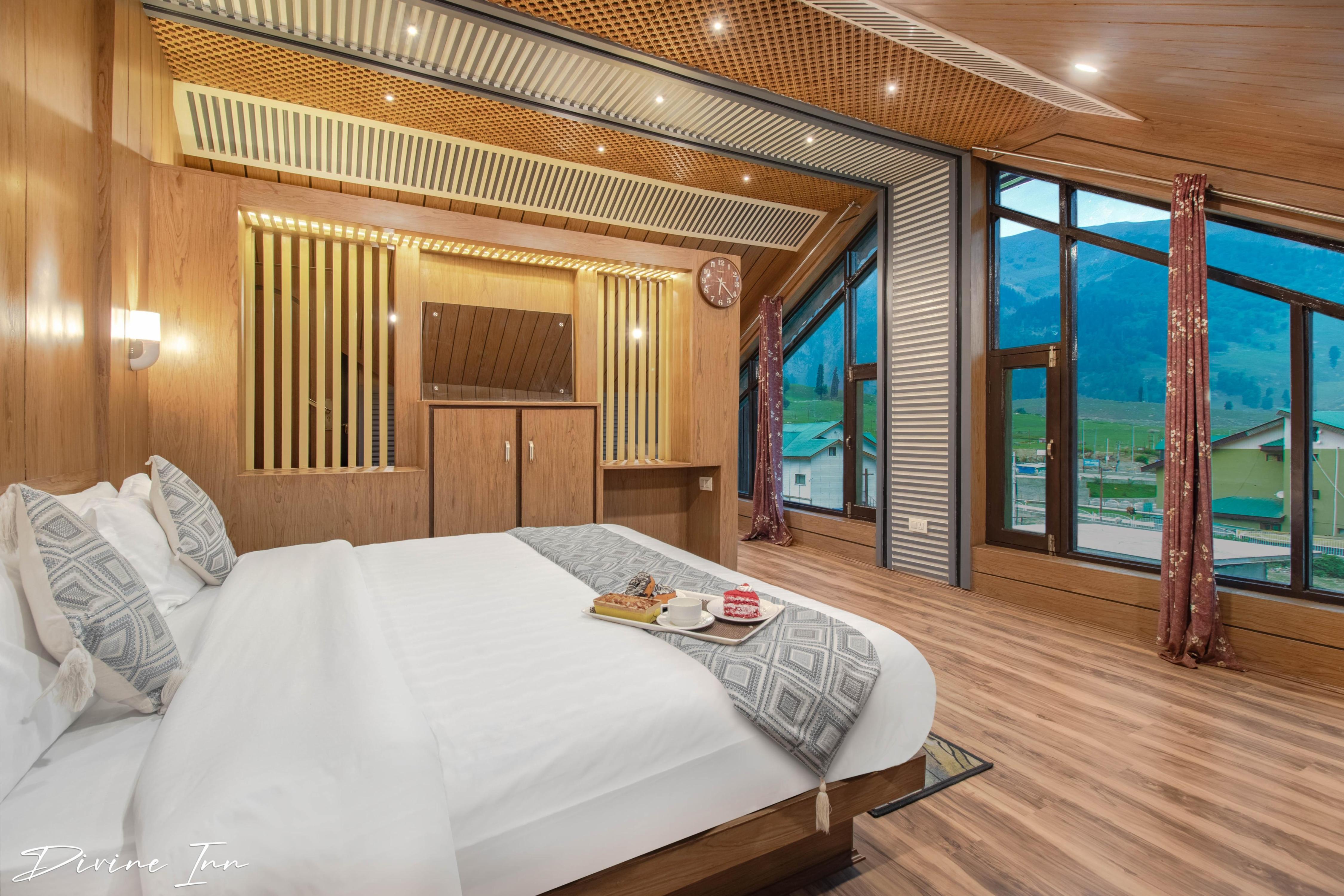 Divine Inn Room Type - Deluxe Room