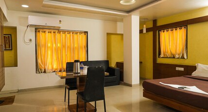 HOTEL APEX Room Type - Suite Room(Unmarried couple & local id not allowed) HOTEL APEX Room Type - Suite Room(Unmarried couple & local id not allowed)