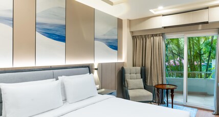 Pramod Convention & Beach Resort Room Type - Kings Court (Direct Pool Access) with Balcony