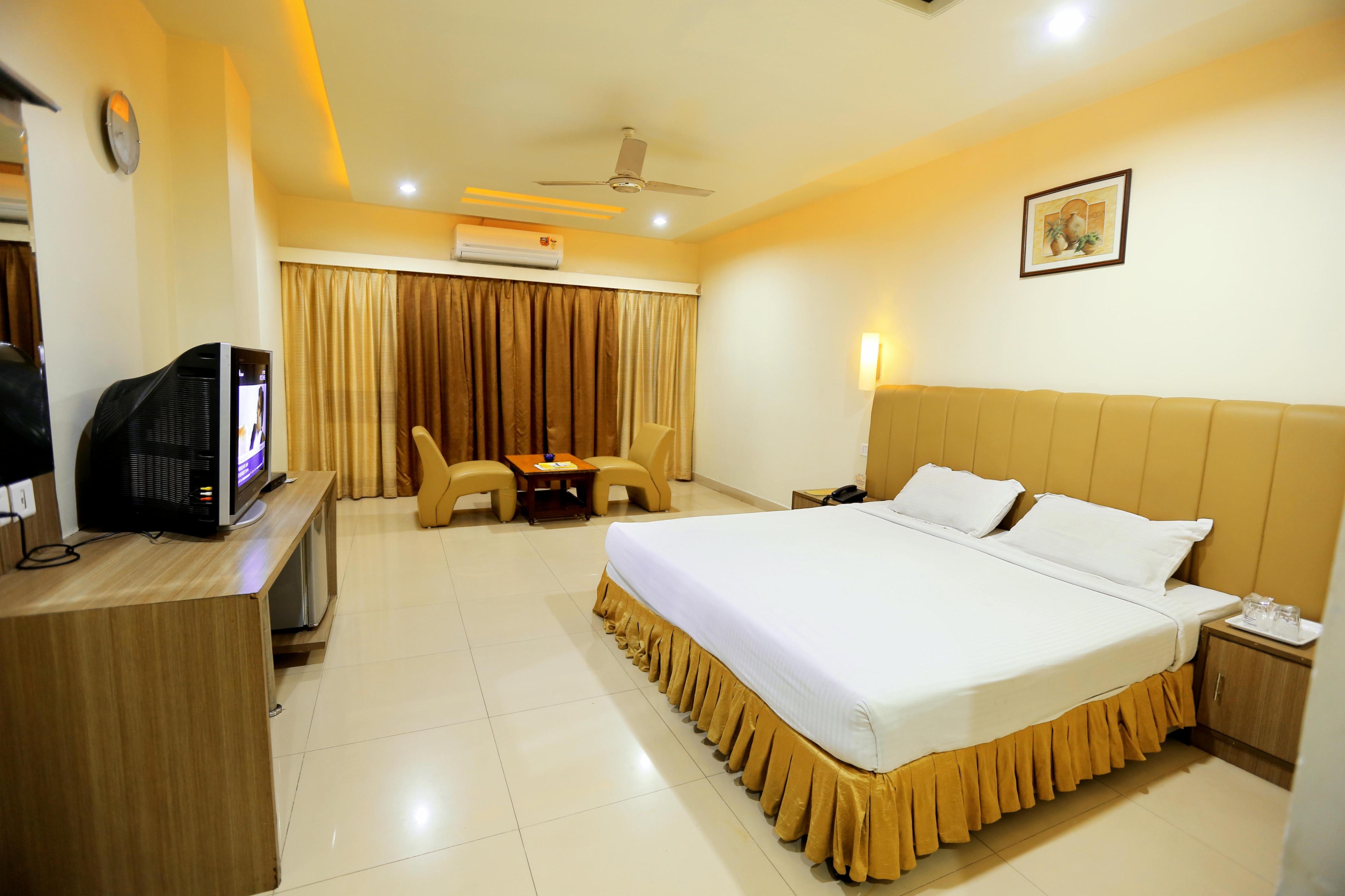 HOTEL SITARA GRAND KUKATPALLY - Tap to explore photos