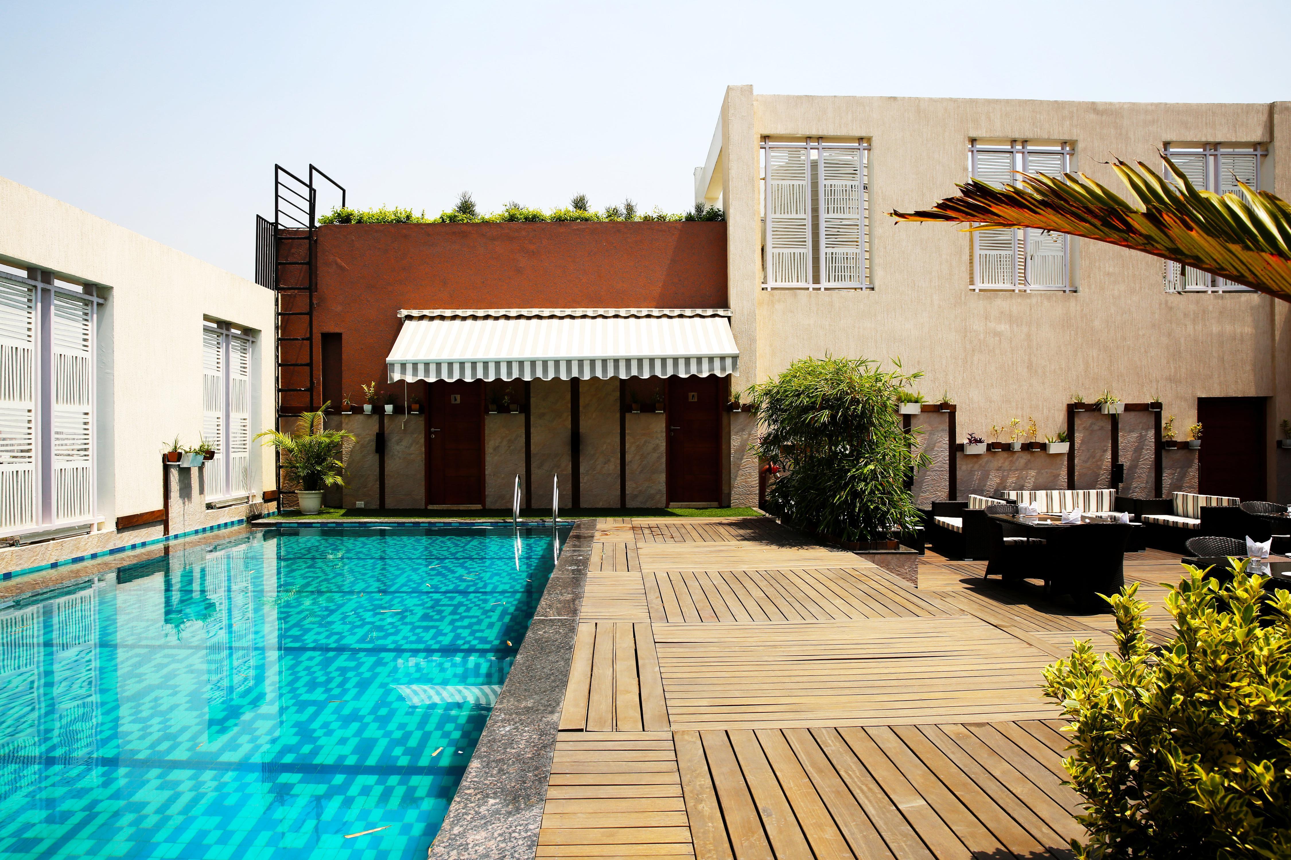 Ramada by Wyndham Ghaziabad Vasundhara - Tap to explore photos